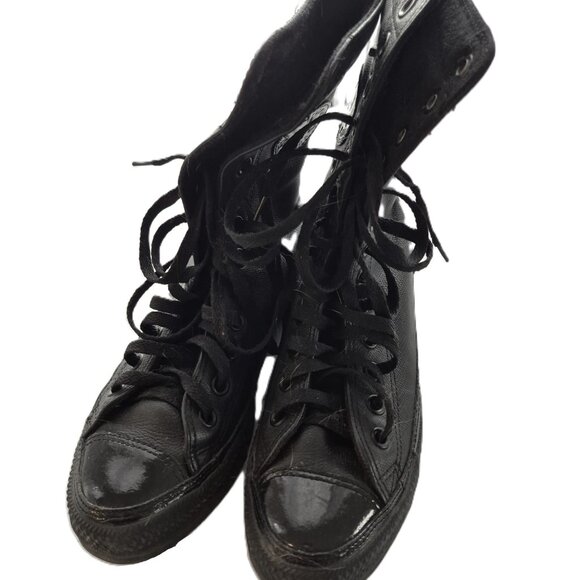 Converse High Top Black Leather Sneaker Size 7 Women - Picture 2 of 7